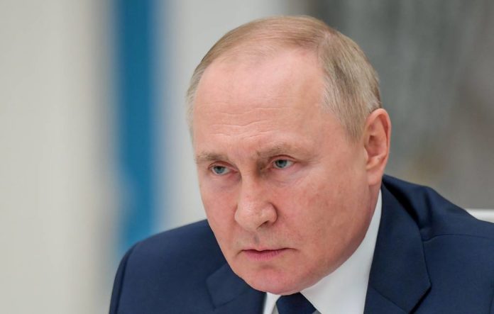 Russian President Putin meets with State Duma leadership and heads of factions