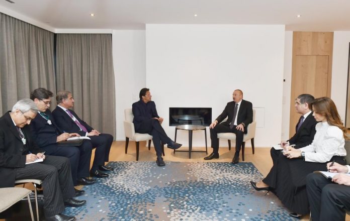 Imran-Khan-Azerbaijan-at-davos-21-Jan-2020-696x440